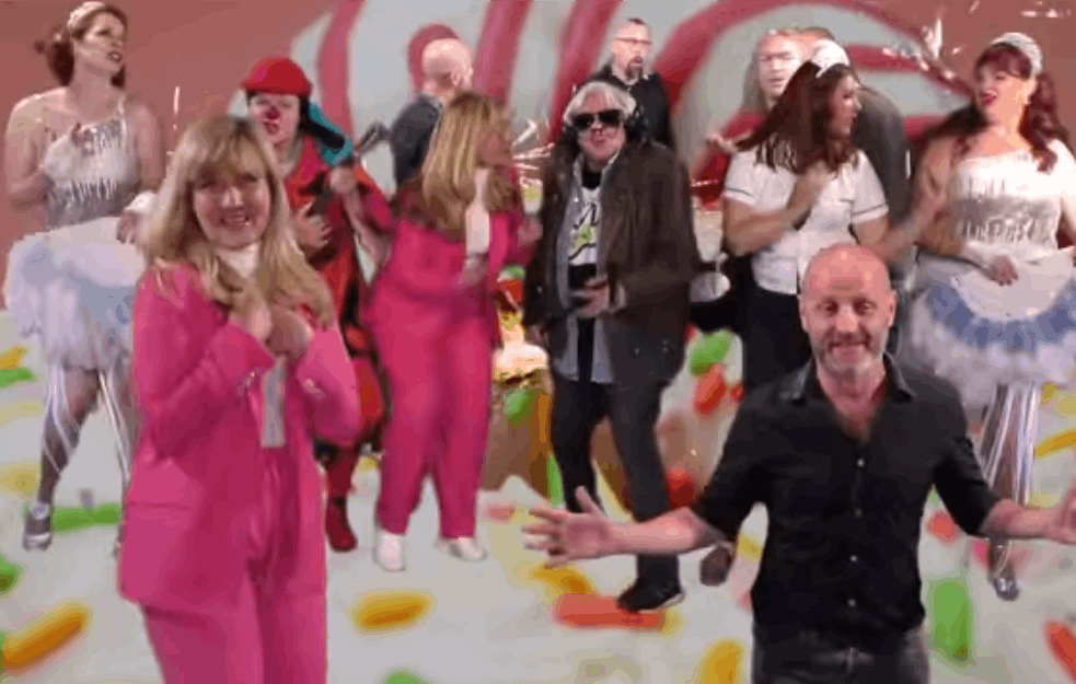 '<span style='color:red;'><b>HLADNO PIVO</b></span>' UDRUŽILI SNAGE SA SANJOM DOLEŽAL: Ovakav SPOJ niko nije OČEKIVAO! (VIDEO)